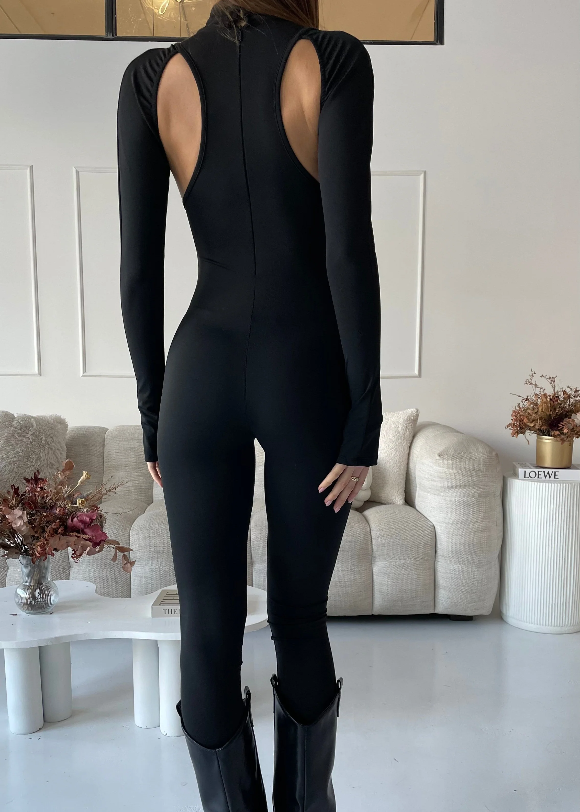 ELOE - tuta jumpsuit aderente nera effetto cut out coprispalle - Image 3