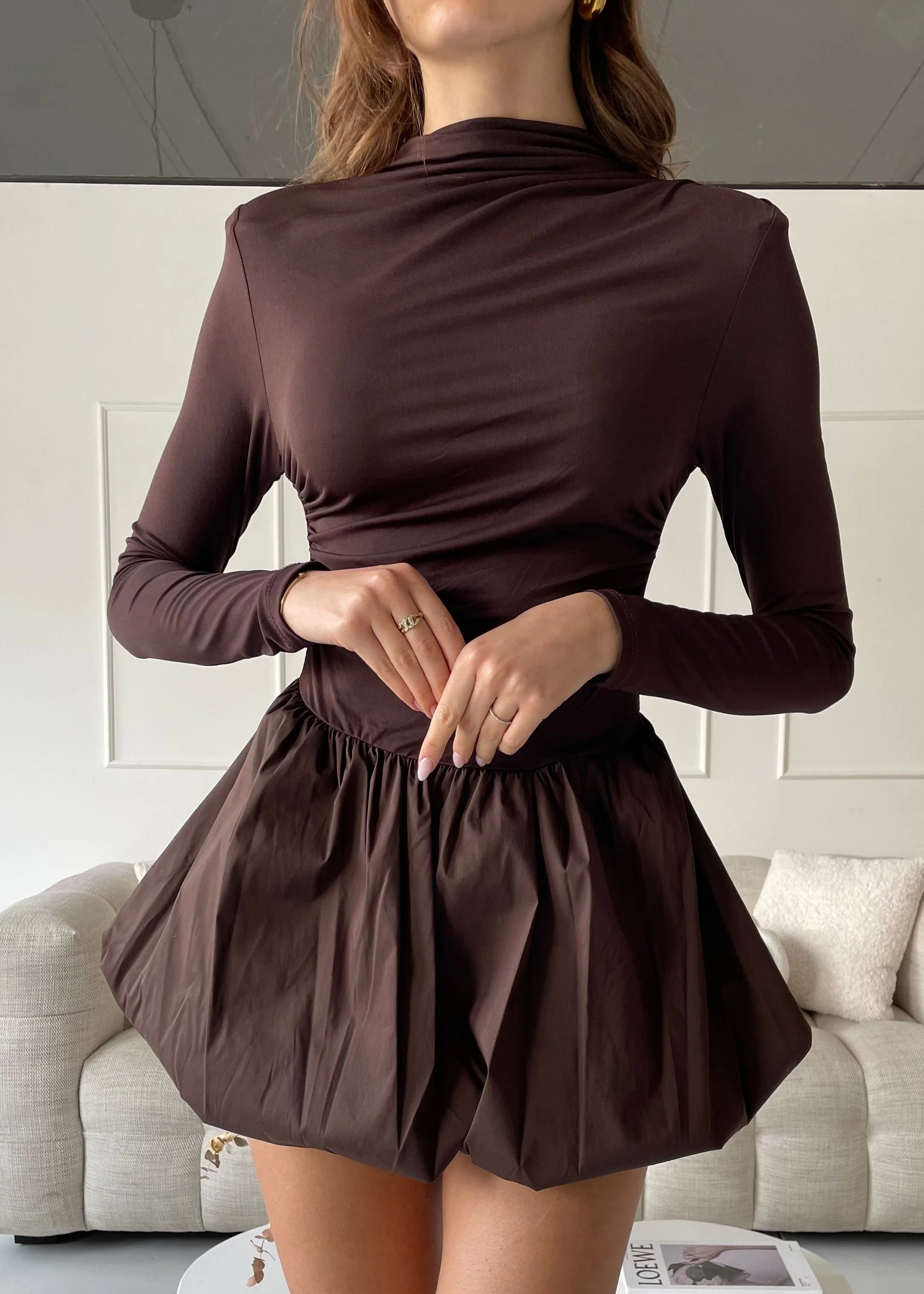 FREYA - vestito mini marrone con gonna a palloncino