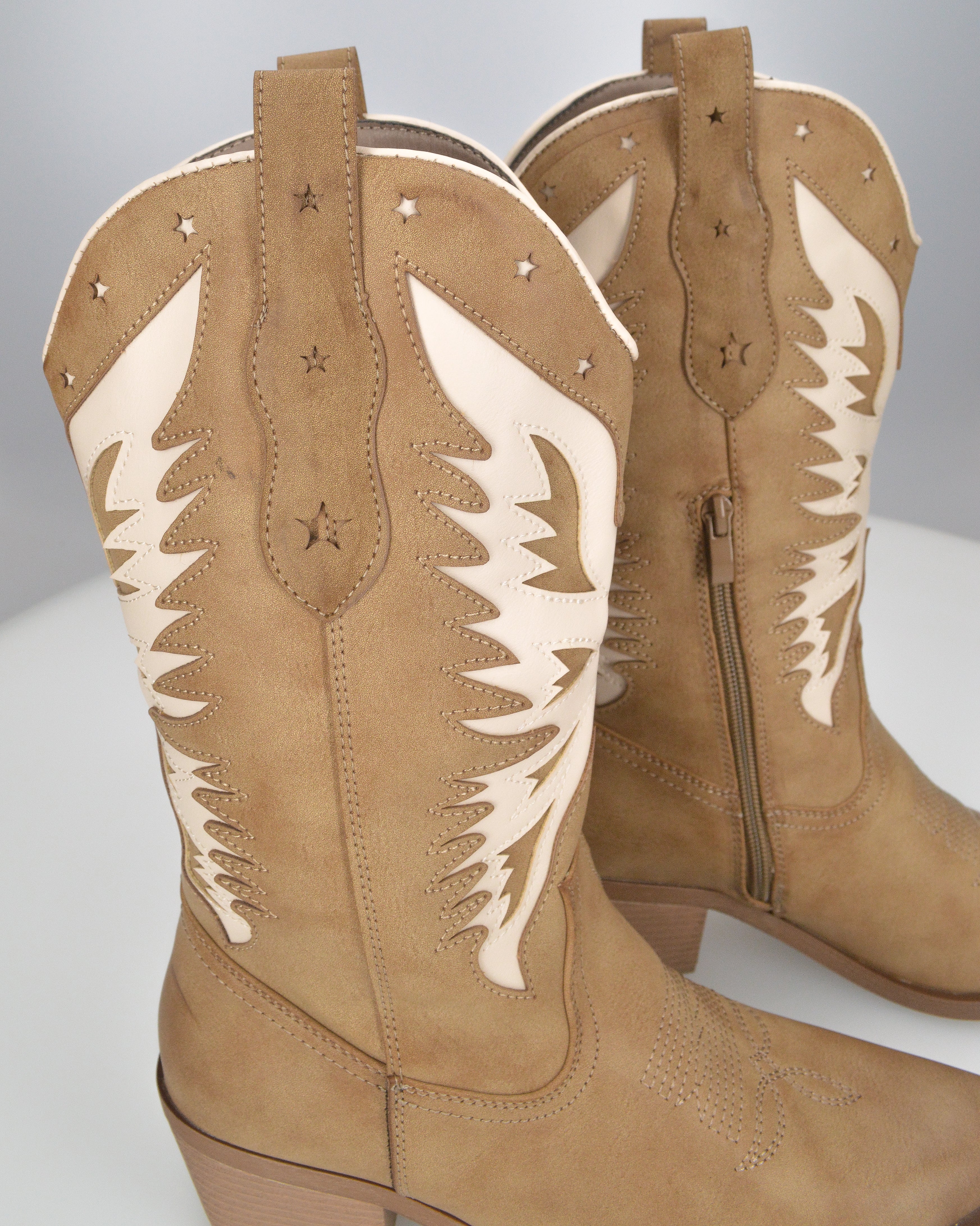IRENE - camperos beige con disegni beige chiari - Image 3