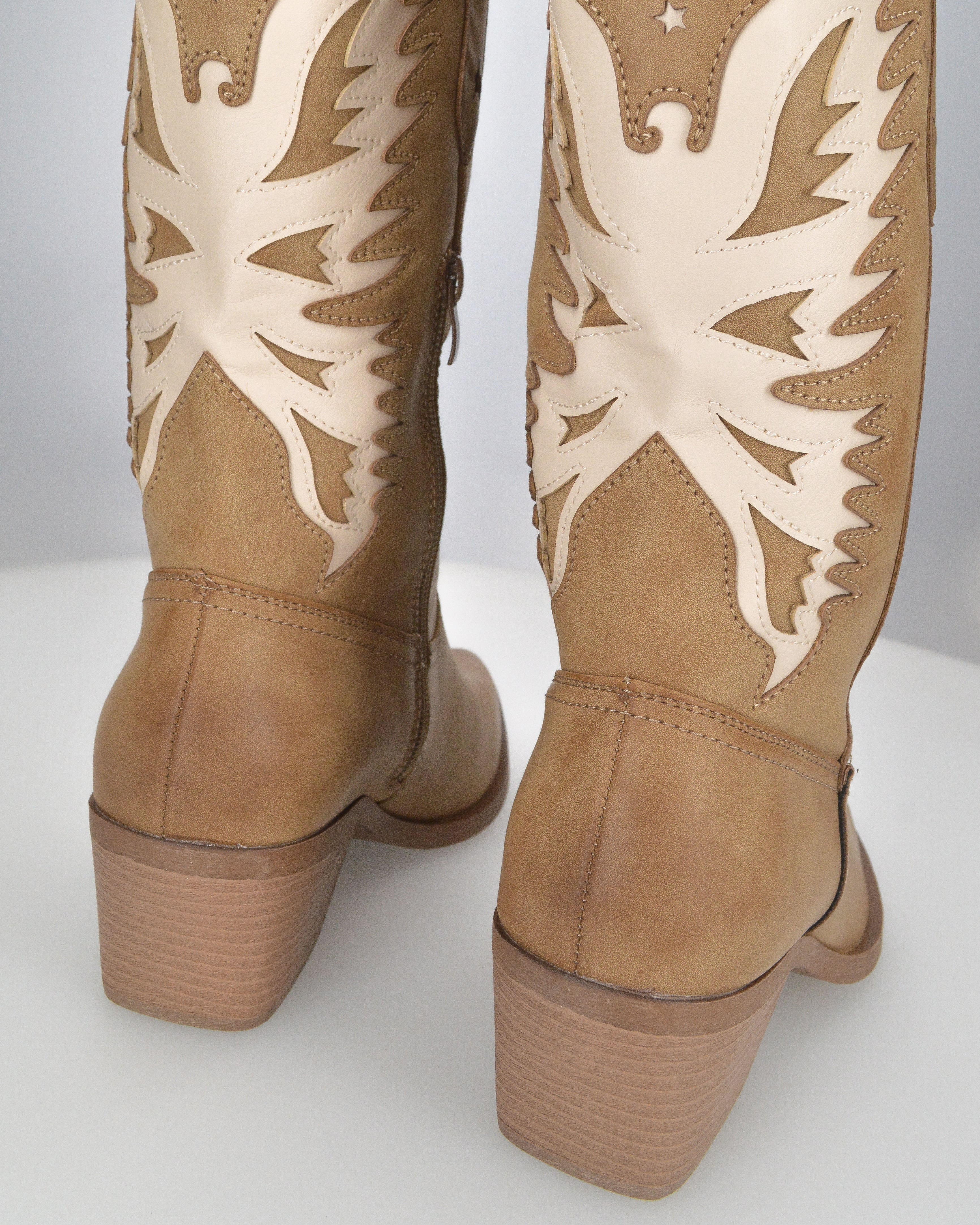 IRENE - camperos beige con disegni beige chiari - Image 5