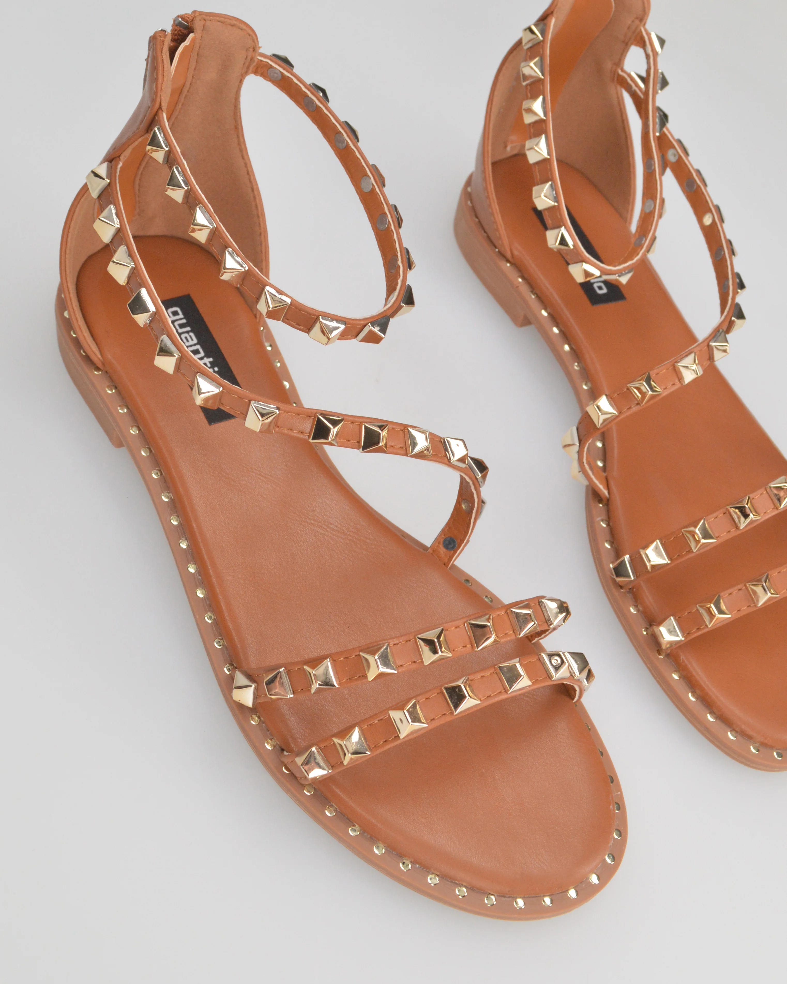 PERCY - sandali flat marroni con borchie metalliche - Image 3