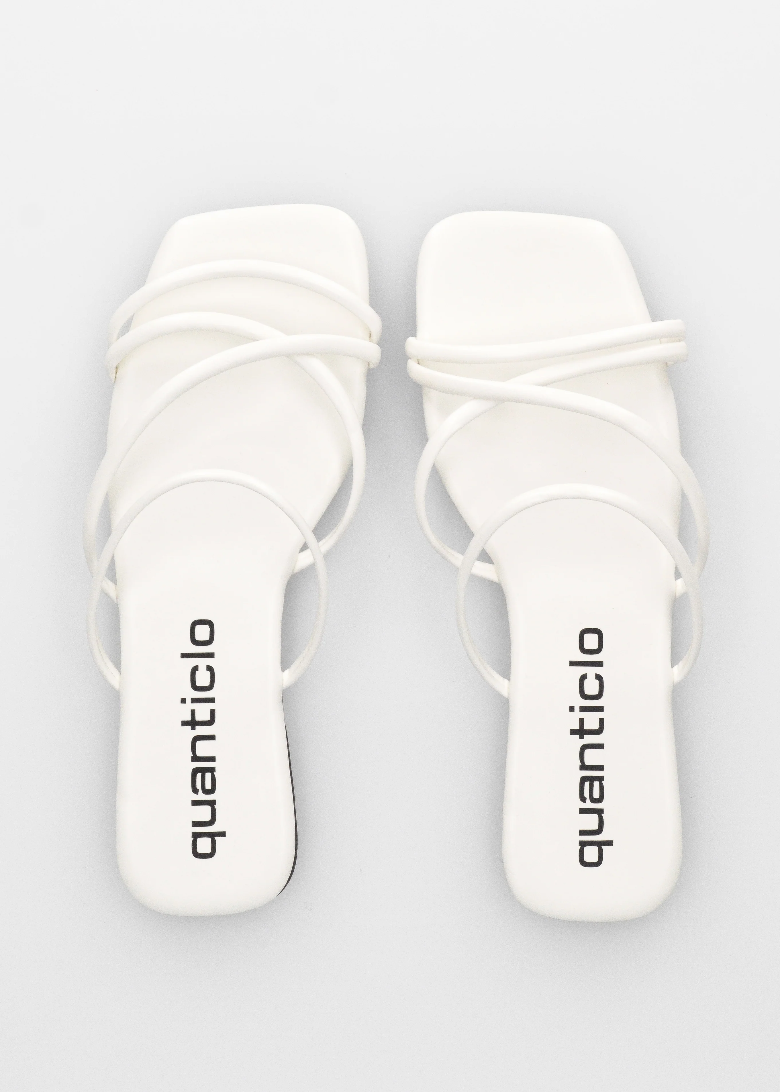 SEMMY - sandali bassi minimalisti bianchi con listini sottili incrociati - Image 4