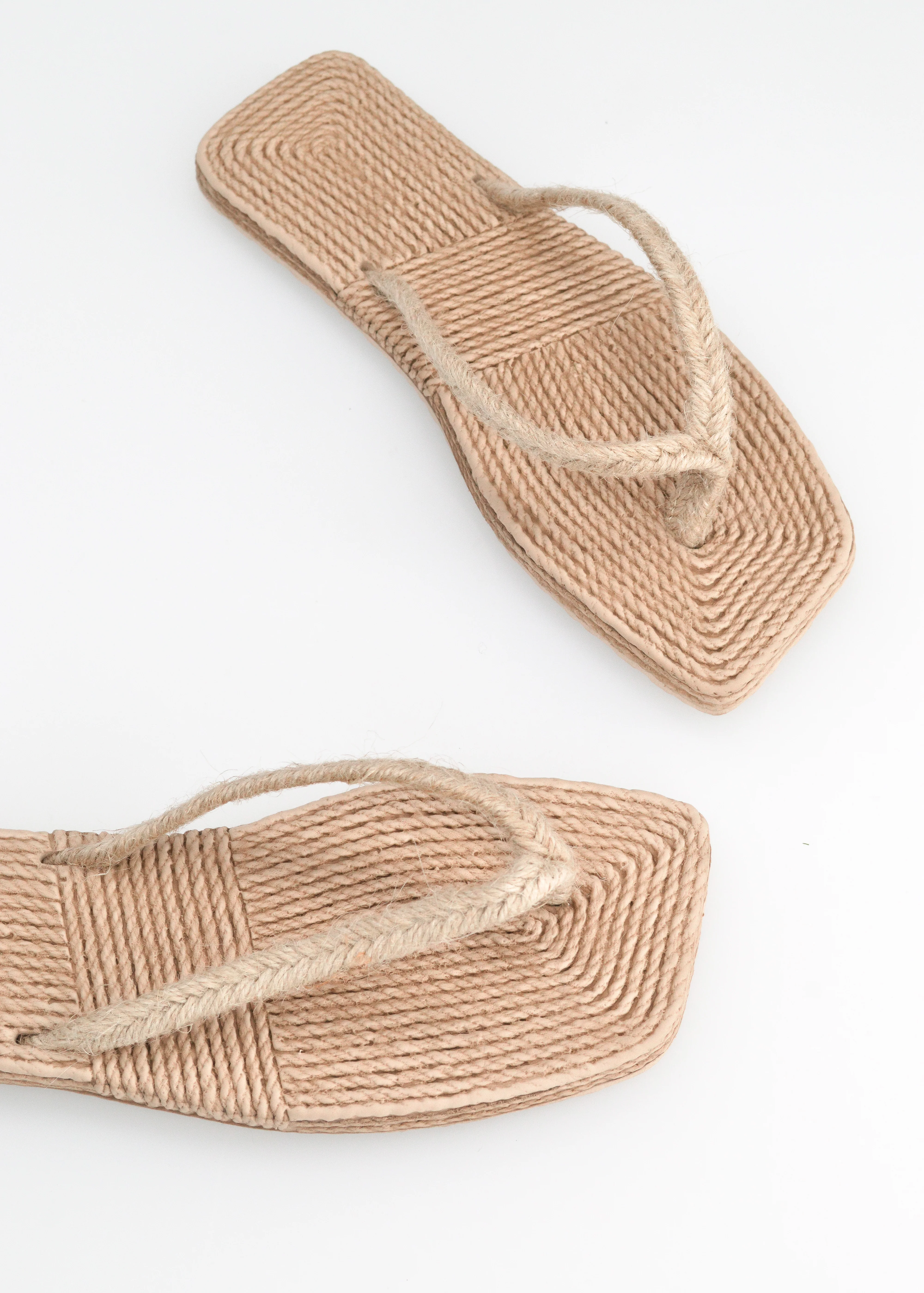 SHALLY - sandali bassi infradito in corda intrecciata stile naturale - Image 5