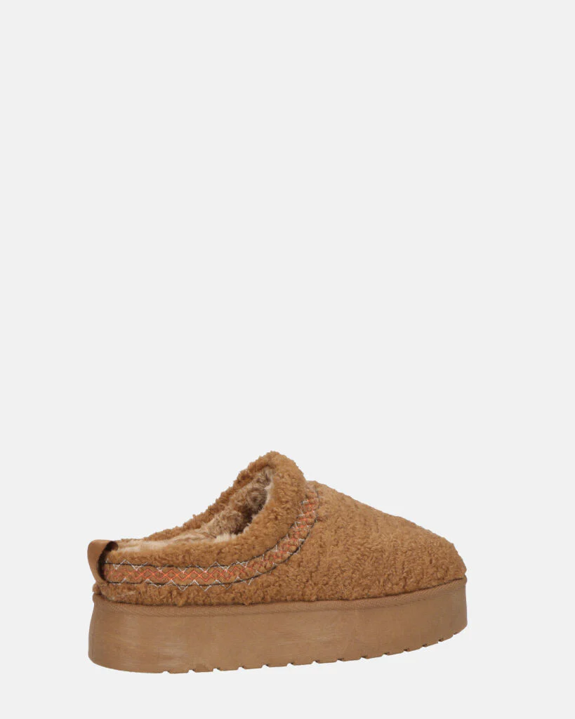 SHIGE - pantofole platform marroni con ricami - Image 15